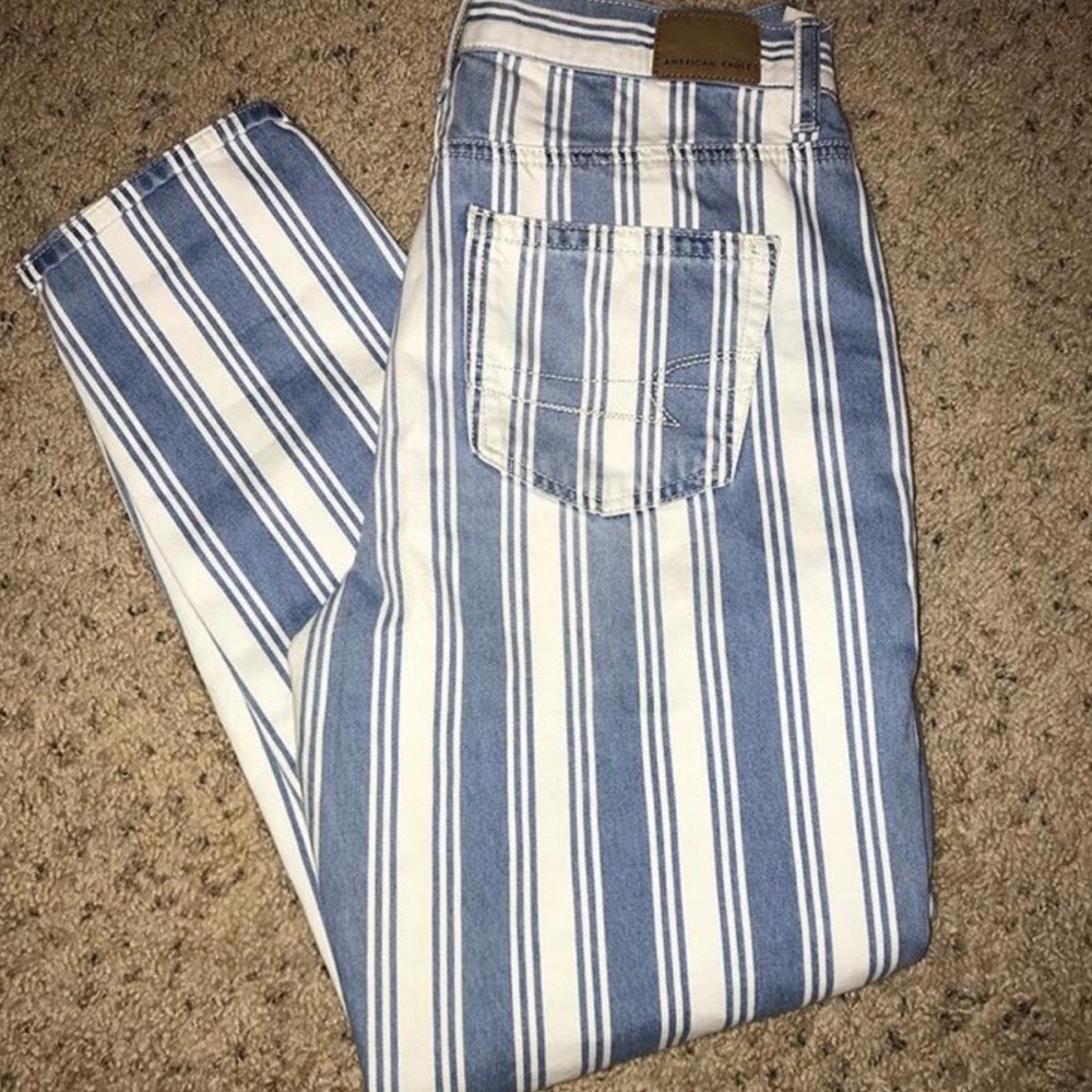 American Eagle striped mom jeans!